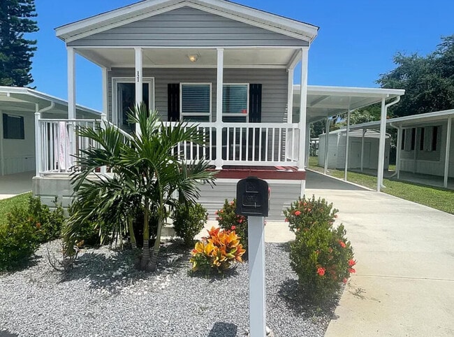 Primary Photo - 356 Mockingbird Ave