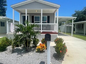 Building Photo - 356 Mockingbird Ave