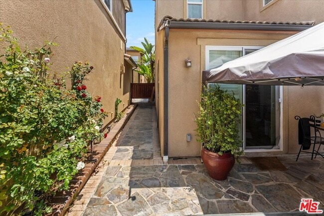 Building Photo - 3653 Medici Ln
