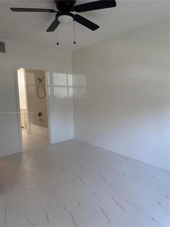 Building Photo - 3221 Sabal Palm Manor