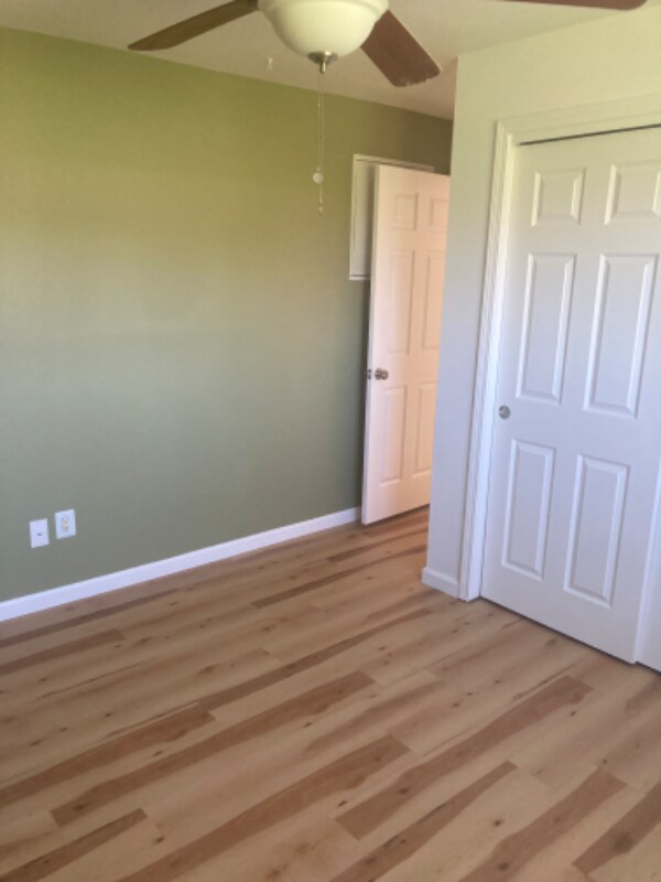 Building Photo - 216 Cypress Cir