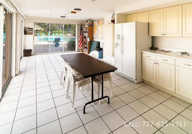 Building Photo - FULLY FURNISHED 2-BED, 2-BATH CONDO WITH U...