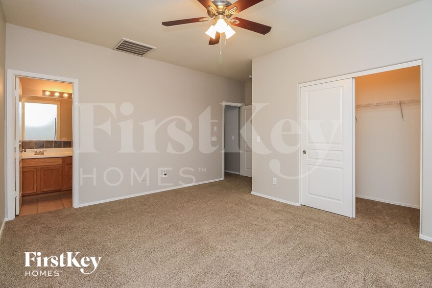 Building Photo - 29252 N Sunquest Dr