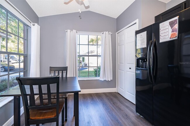 Building Photo - 510 Canary Island Cir