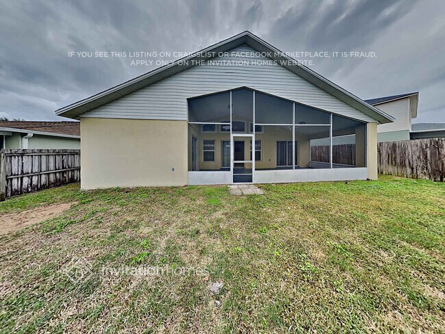 Building Photo - 16015 Buxley Ct