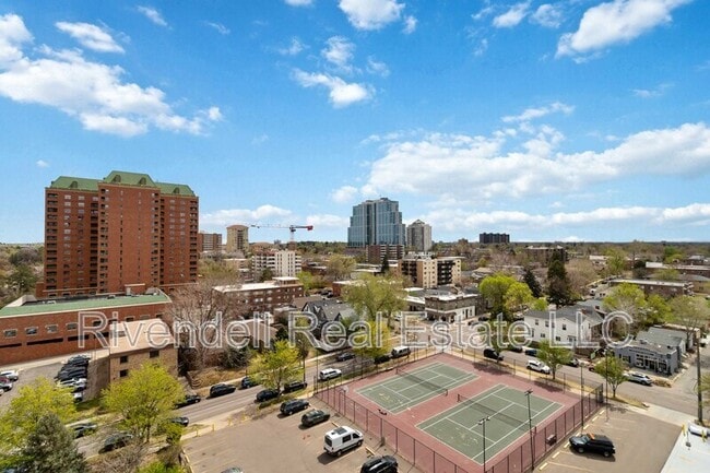 Building Photo - 130 N Pearl St