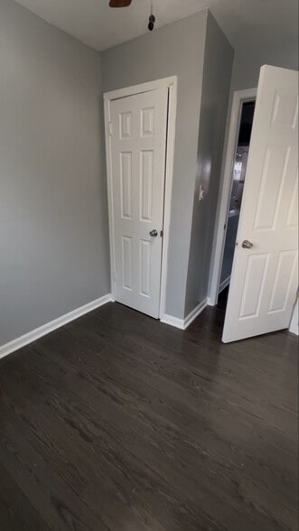 Building Photo - 821 Lannerton Rd