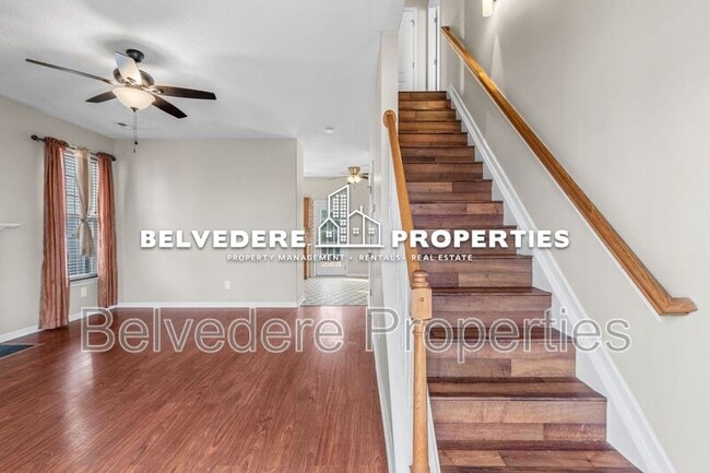 Building Photo - 1434 Waverly St