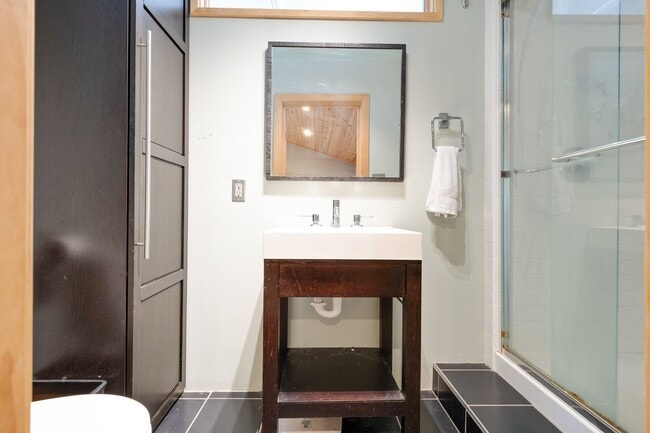 Building Photo - 5500 Westminster Dr