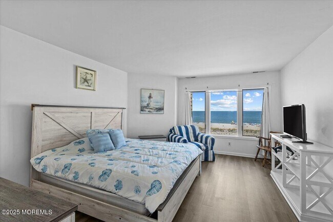 Building Photo - 30 Dune Terrace