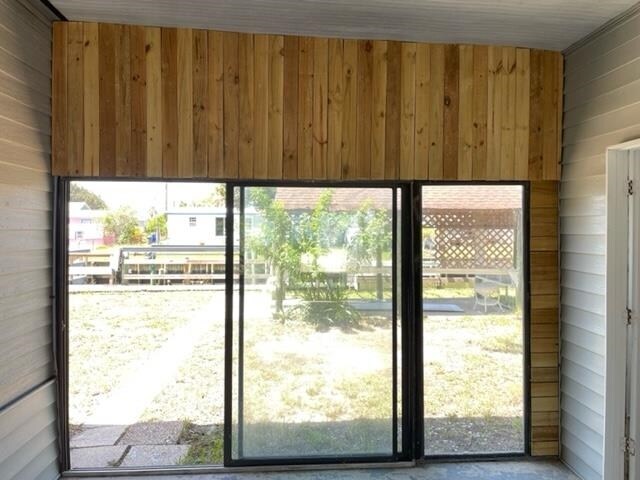 Building Photo - 272 Pizarro Rd