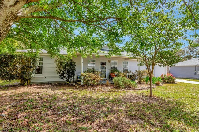 Building Photo - 3613 Burton Cir
