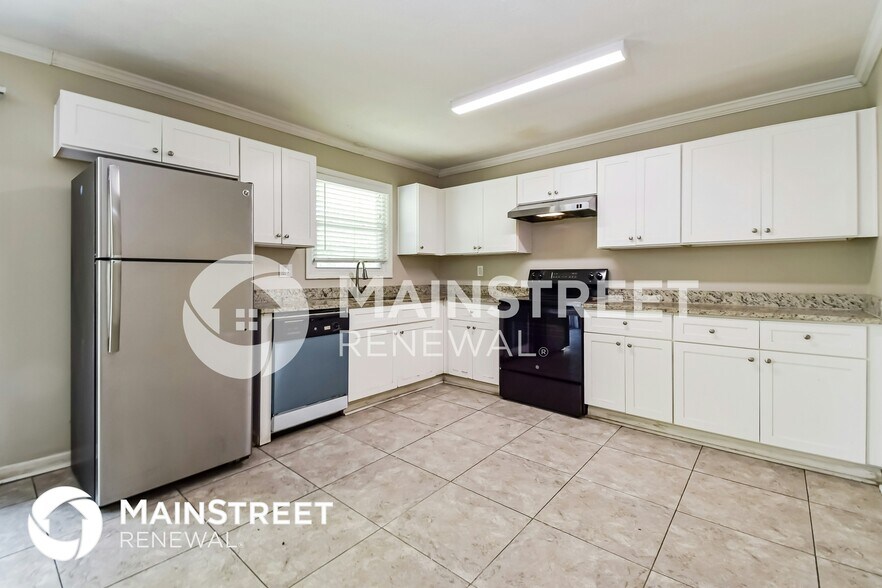 Building Photo - 2874 Preston Dr