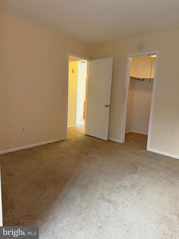 Building Photo - 2114 Bonnywood Ln