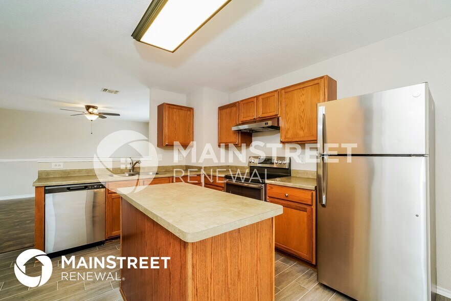 Building Photo - 9620 Copper Sands