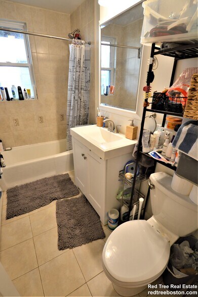 Building Photo - 90 Montebello Rd