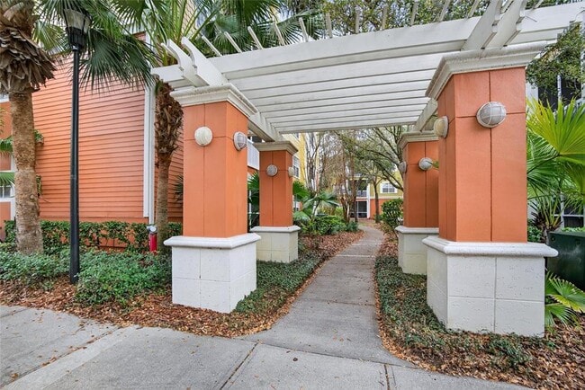 Building Photo - 4207 S Dale Mabry Hwy