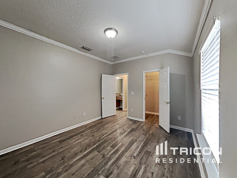 Building Photo - 86503 Sand Hickory Trail