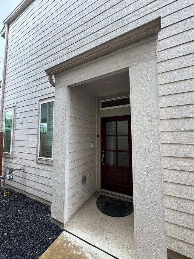 Building Photo - 8207 Rising Stream Dr