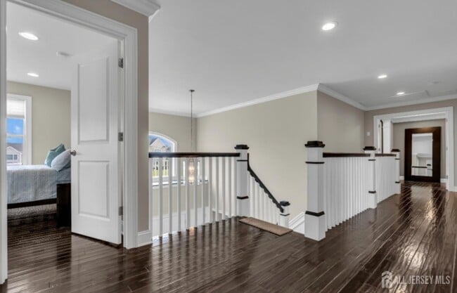 Building Photo - 9 Jamieson Way