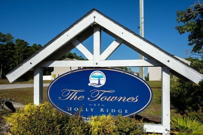 Building Photo - 113 Beacon Woods Dr