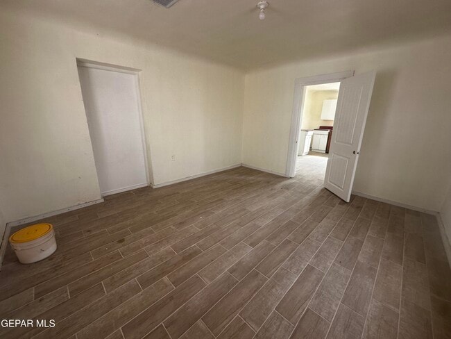 Building Photo - 7024 4th Ave