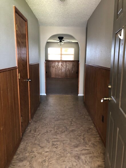 Building Photo - 508 Holly St