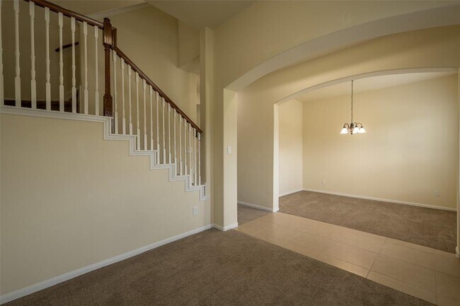 Building Photo - 9215 Monarch Mist Ln
