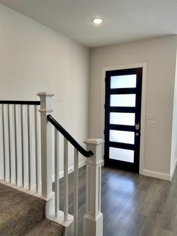 Building Photo - 4929 Barcelona Ave