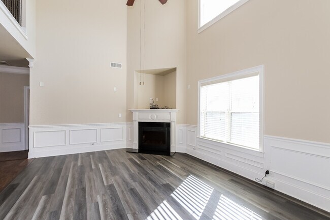 Building Photo - Spacious 4-Bedroom Home in Grovetown, GA