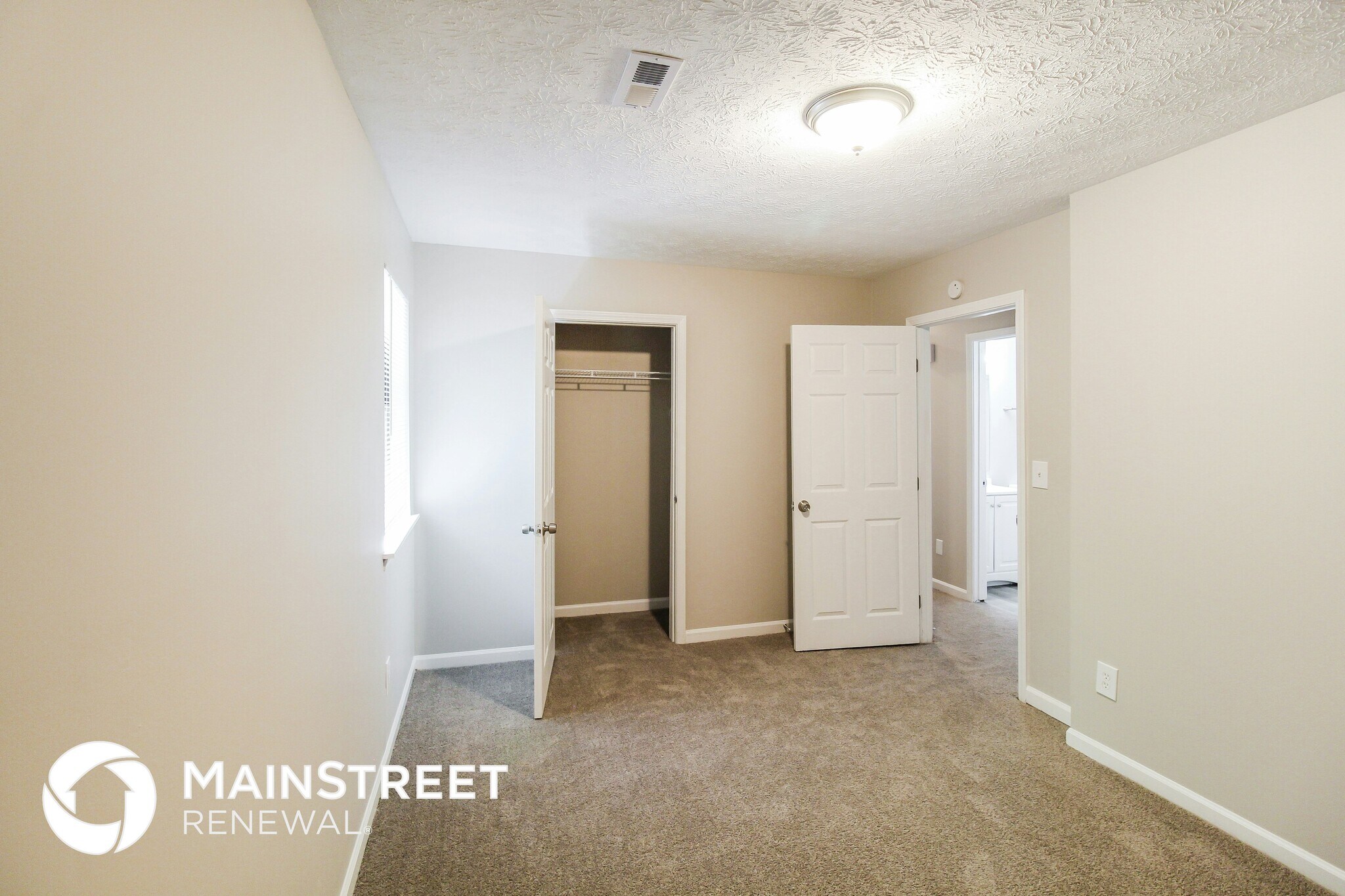Building Photo - 6231 Willowbrook Dr