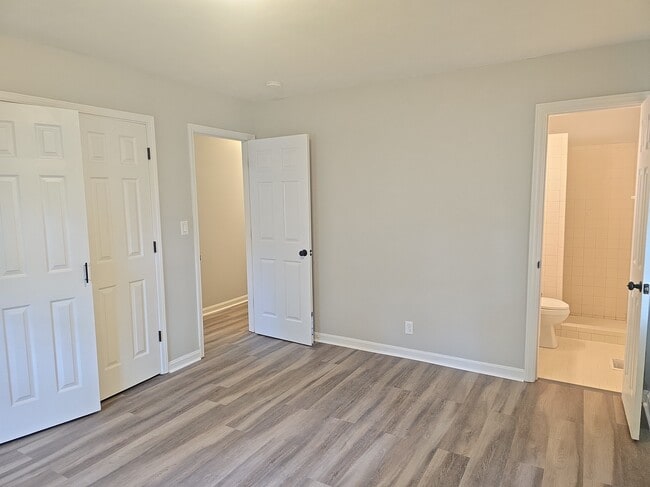 Building Photo - 8802 Malvern Hill Rd