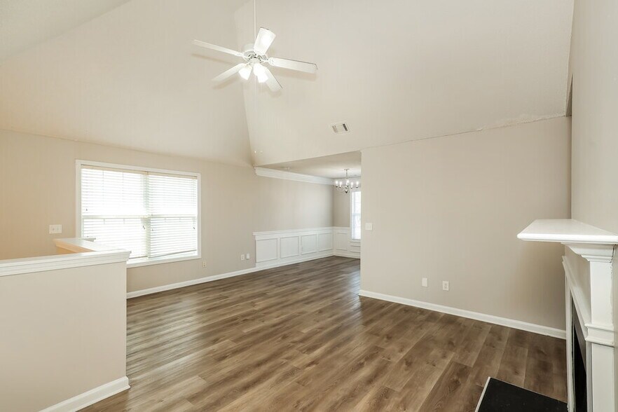 Building Photo - 1906 Dalton Way