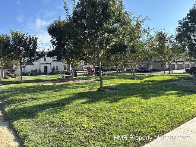 Building Photo - 3129 Mayacama Way