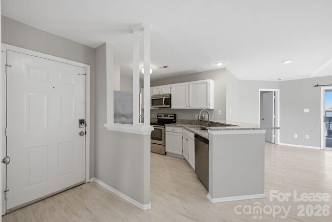 Building Photo - 18841 Vineyard Point Ln