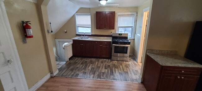 Building Photo - 11326 Saint Aubin St