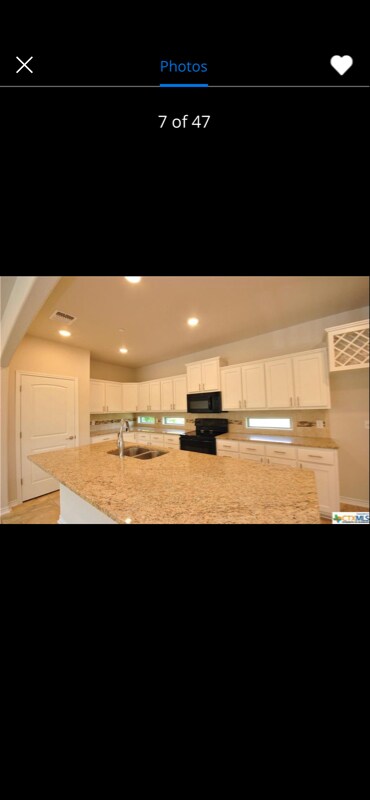 Building Photo - 221 Birch Oak Ln