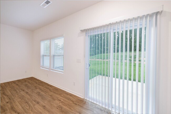 Building Photo - Free Month's Rent! NEW Townhome within Wal...