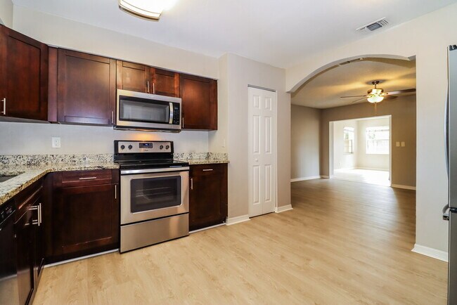 Building Photo - 6173 71st St N