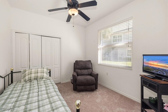 Building Photo - 11960 Champions Green Way