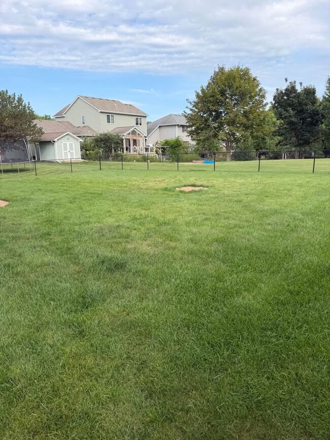 Building Photo - 908 Firethorne Trail