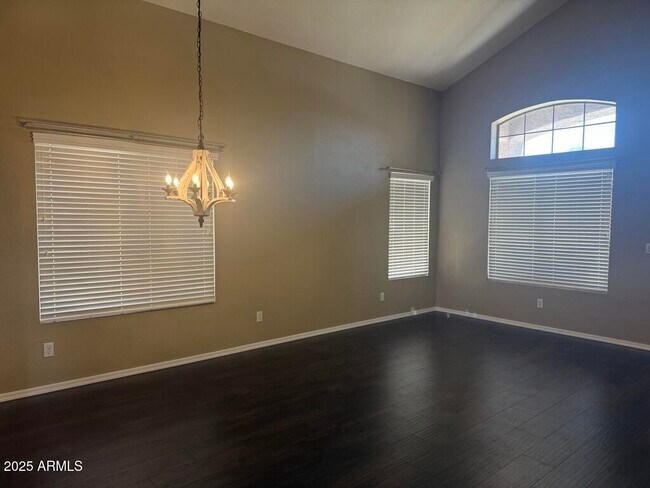Building Photo - 7216 W Irma Ln