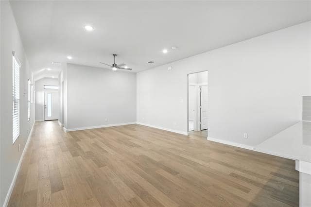 Building Photo - 808 Pne Bch Dr