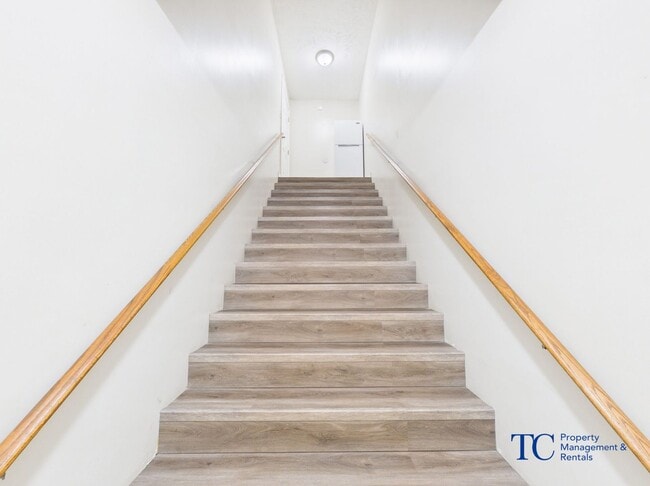 Building Photo - 00506