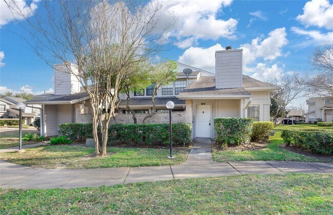 Building Photo - 13483 Garden Grove