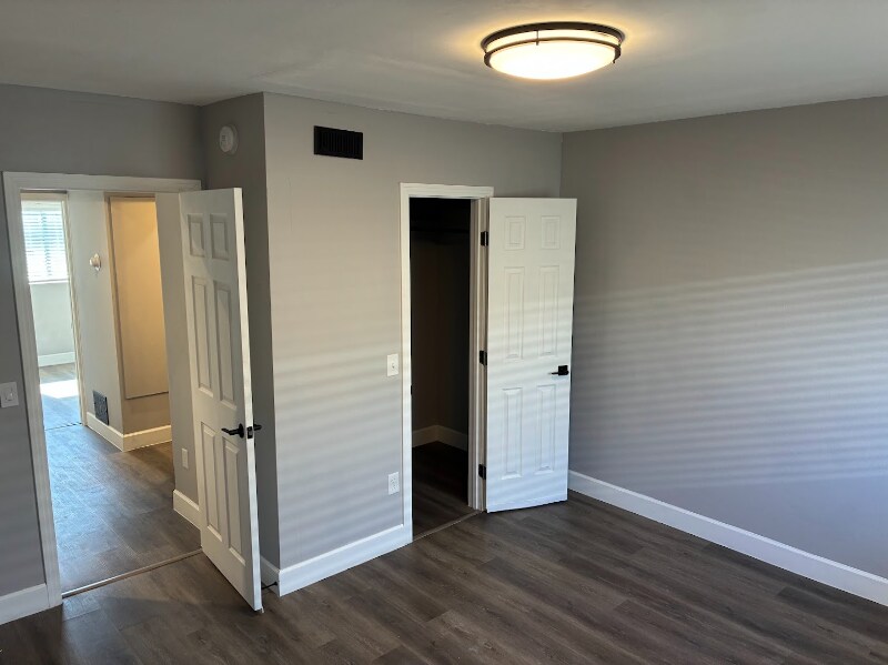 Building Photo - 4331 53rd St