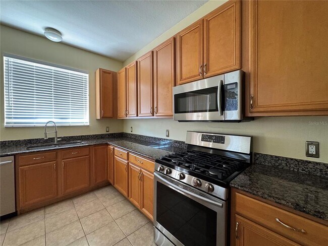 Building Photo - 6767 Waterton Dr