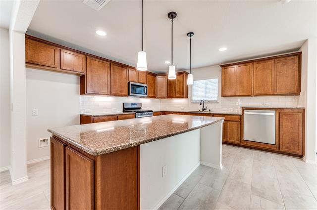 Building Photo - 7613 Heritage Dr