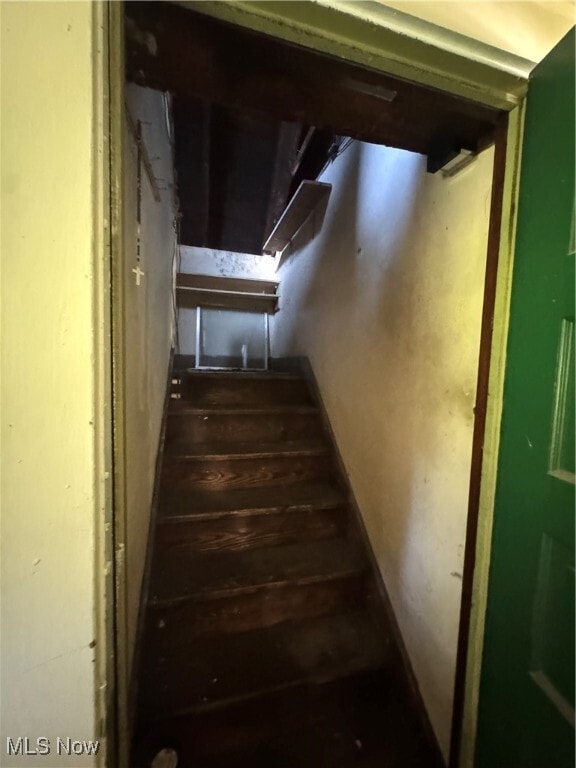 Building Photo - 3660 E 76th St