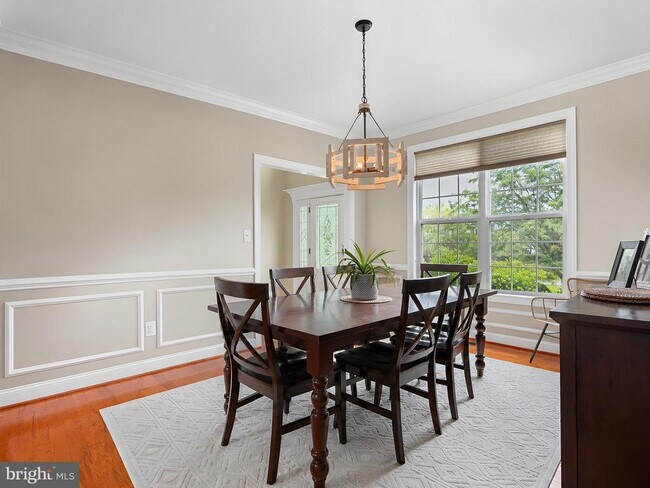 Building Photo - 23017 Holloway Ct